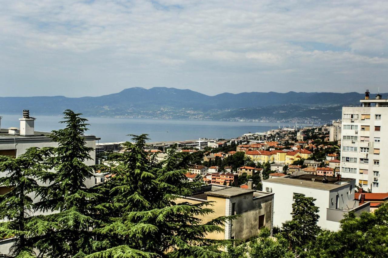 Leelee Rijeka Exterior foto
