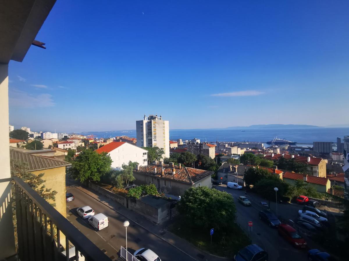 Leelee Rijeka Exterior foto